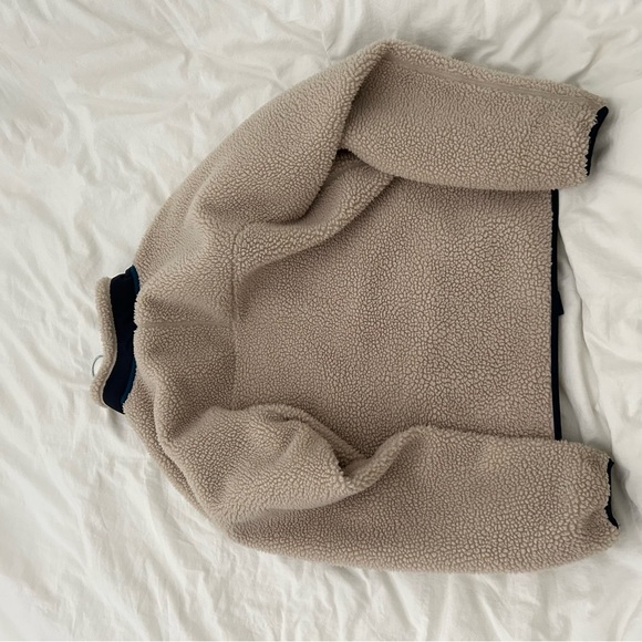 Patagonia Men’s Classic Retro-X Fleece Jacket - Picture 2 of 4